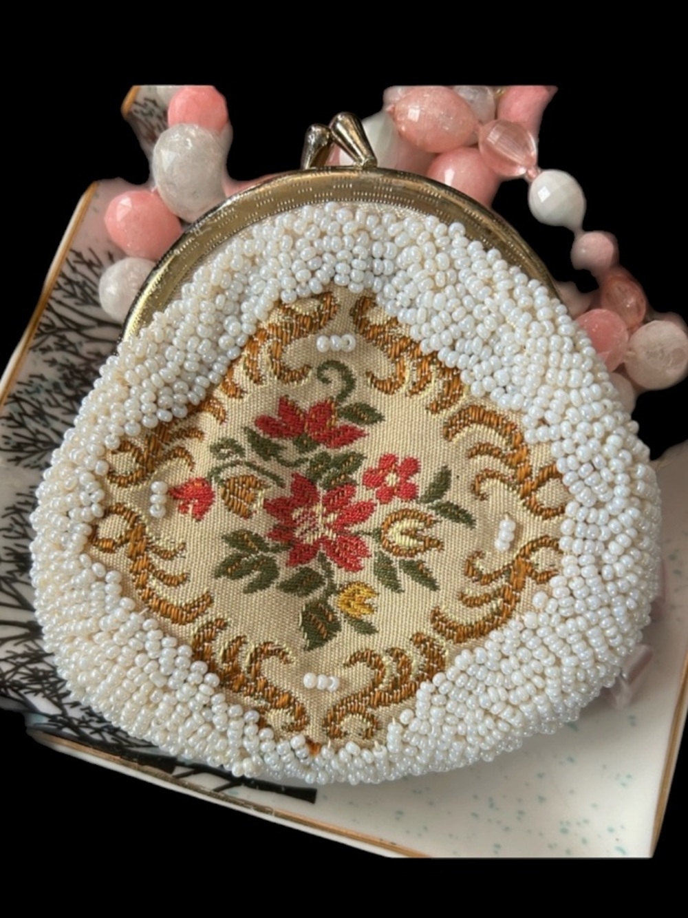 Vintage Beaded Floral Embroidered Coin Purse